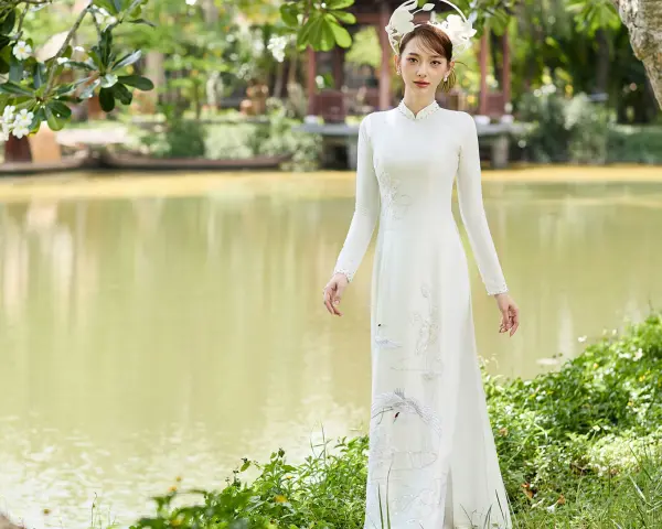 &Aacute;o D&agrave;i Non